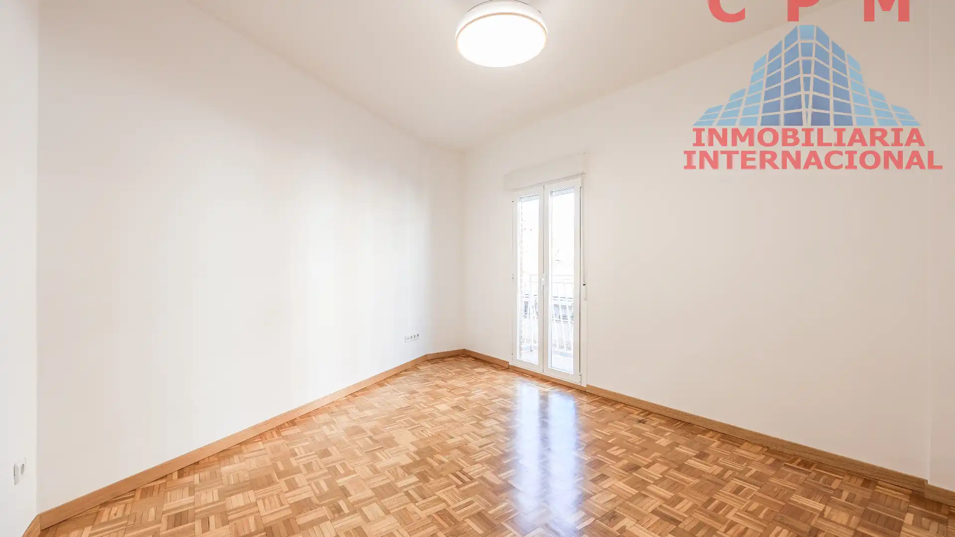 Habitación de Piso de alquiler en  Madrid Capital con Aire acondicionado, Calefacción y Parquet