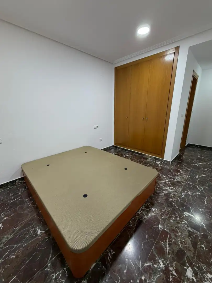 Habitación de Piso de alquiler en Aldaia con Aire acondicionado y Terraza