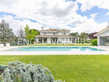Casa con piscina in vendita a Ciudalcampo
