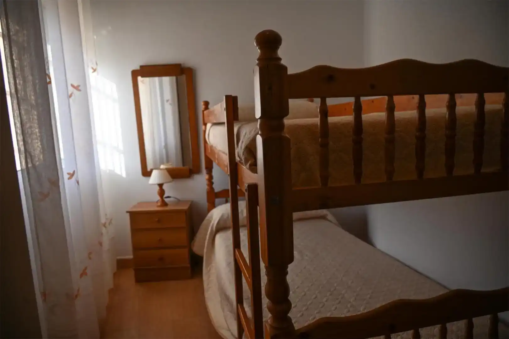 Schlafzimmer von Wohnung zur Miete in Cartagena mit Klimaanlage, Privatgarten und Parkett