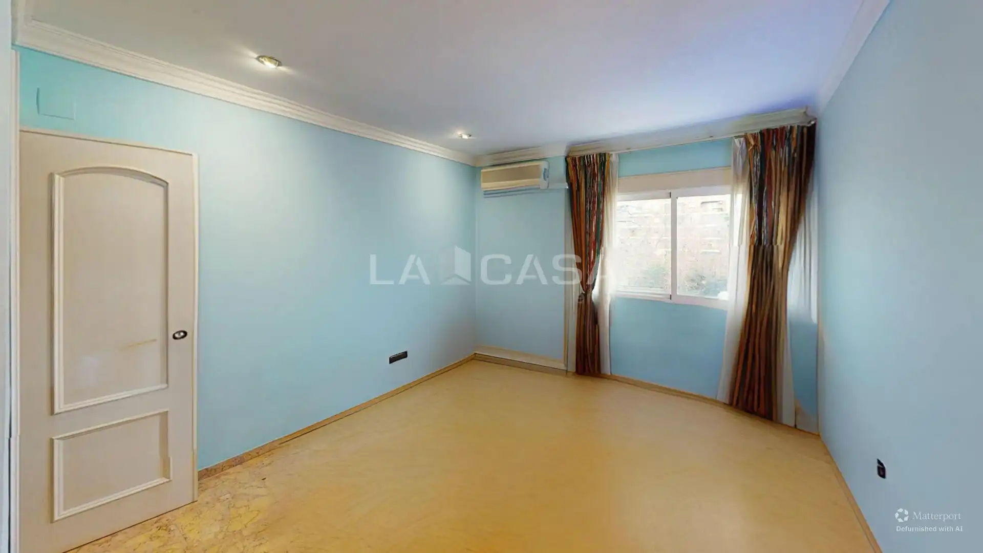 Piso en venta en Valencia con Aire acondicionado y Balcón