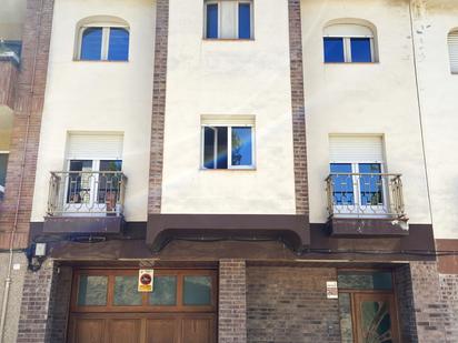 Exterior view of Single-family semi-detached for sale in Bellpuig  with Air Conditioner