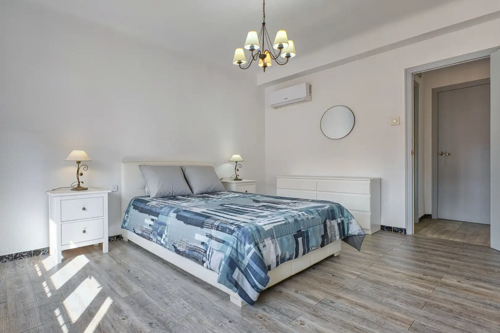Schlafzimmer von Wohnung zum Verkauf in Jijona / Xixona mit Klimaanlage, Heizung und Parkett