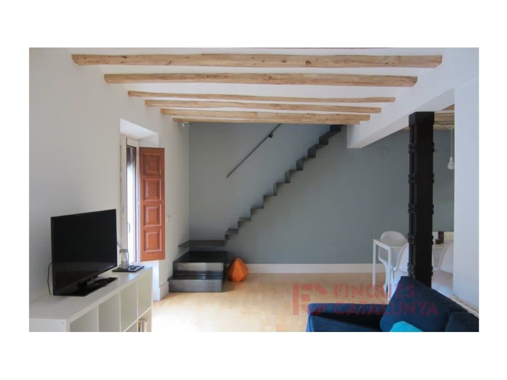 Duplex for sale in Girona Capital