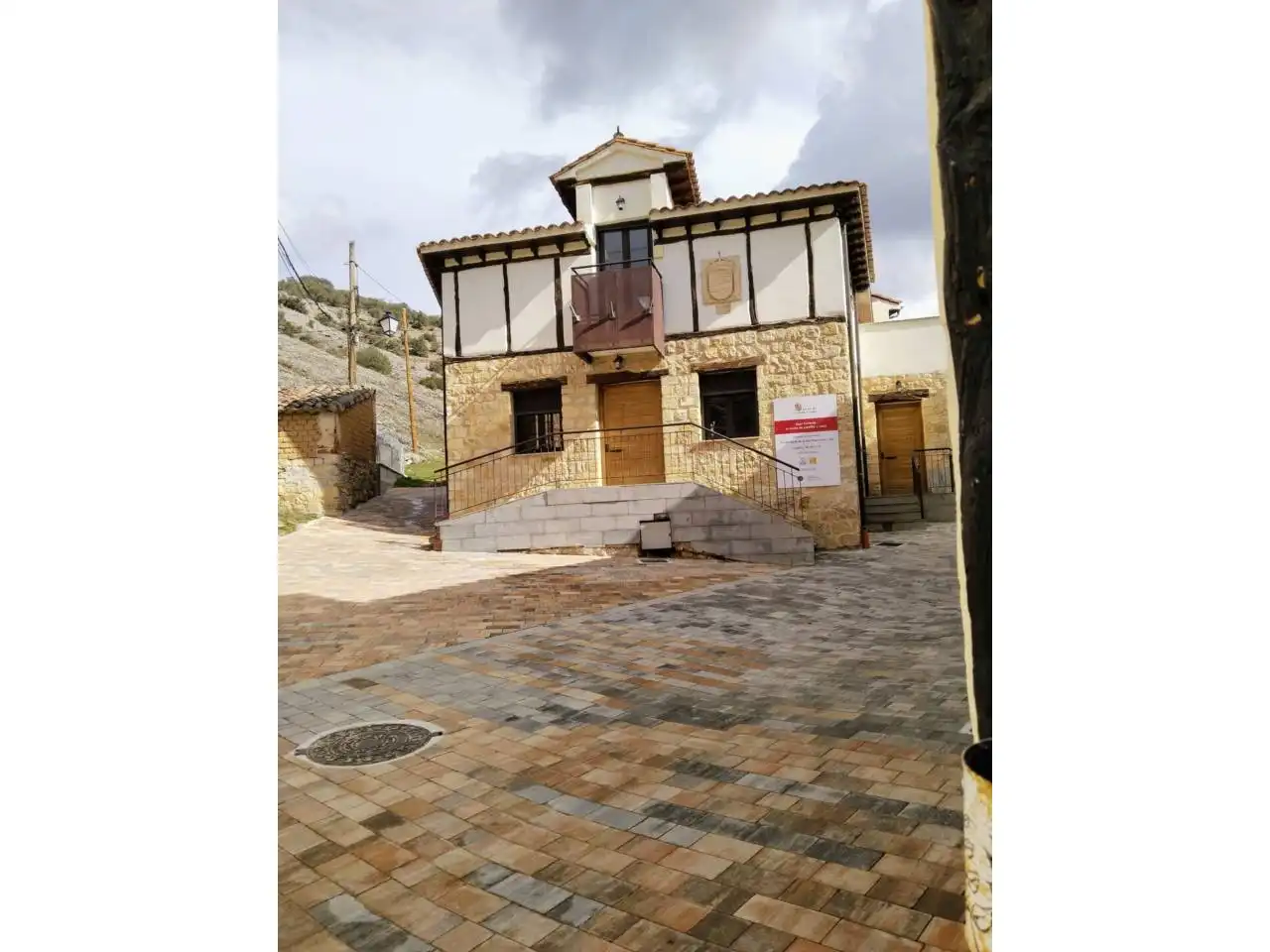 Vista exterior de Finca rústica en venta en Covarrubias con Amueblado