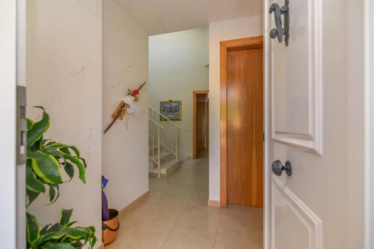 Houses for sale in Sabadell  with Air Conditioner, Heating and Terrace