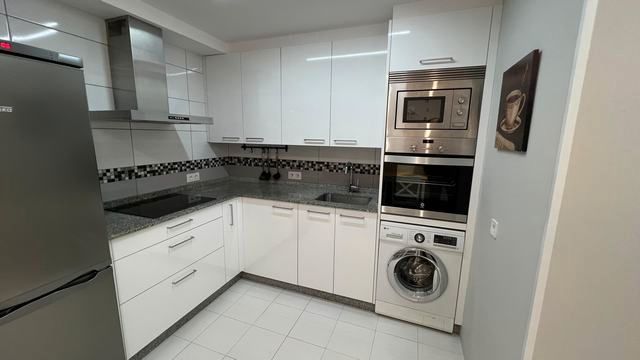 Kitchen of Flat to rent in Ames  with Storage room and Furnished