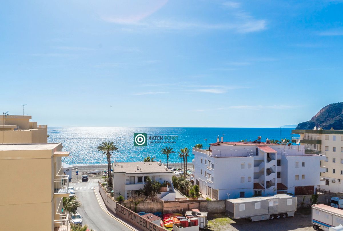 Vista exterior de Pis en venda en Almuñécar