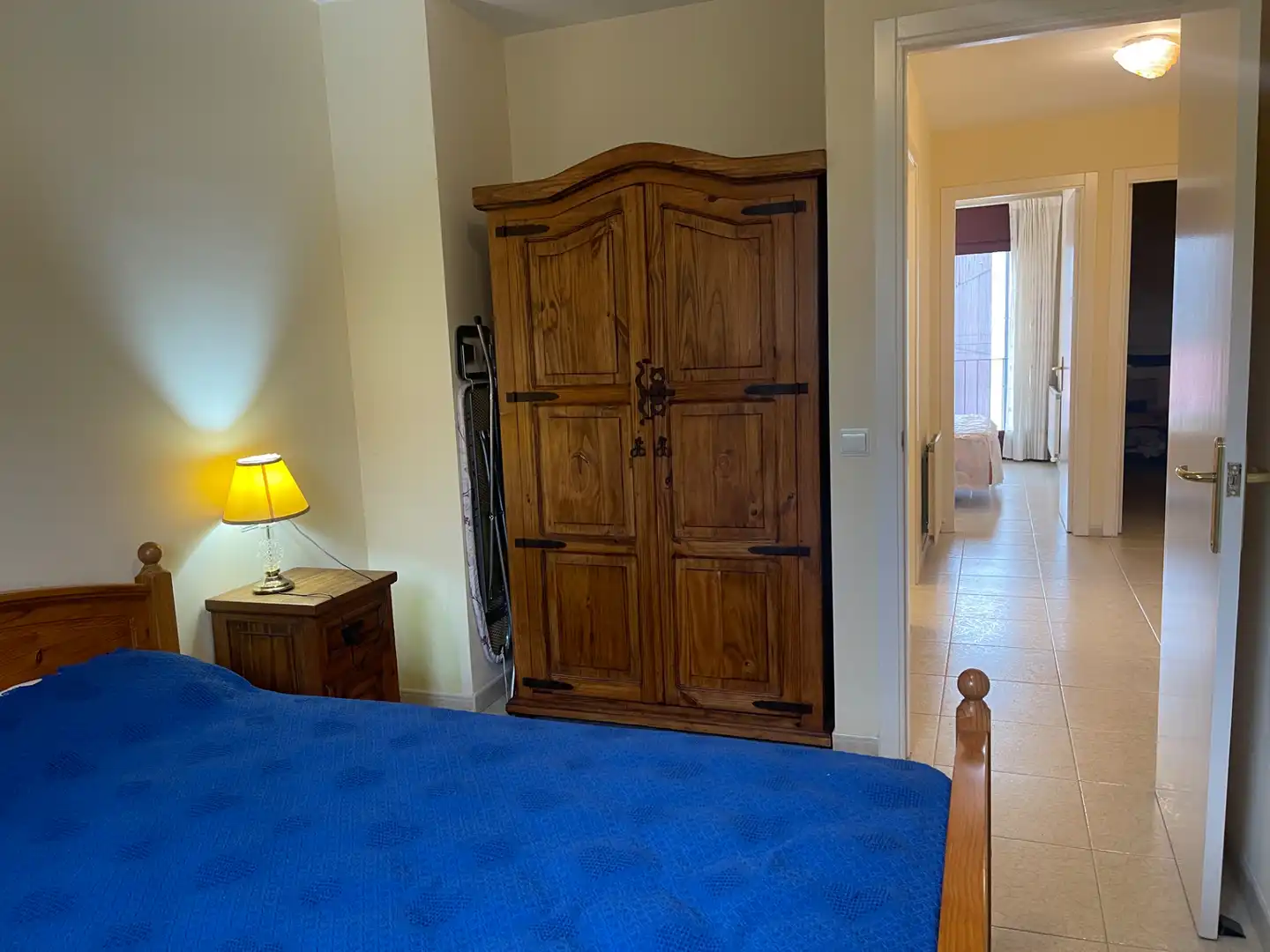 Habitación de Casa adosada en venta en Sant Joan de les Abadesses con Calefacción, Jardín privado y Trastero