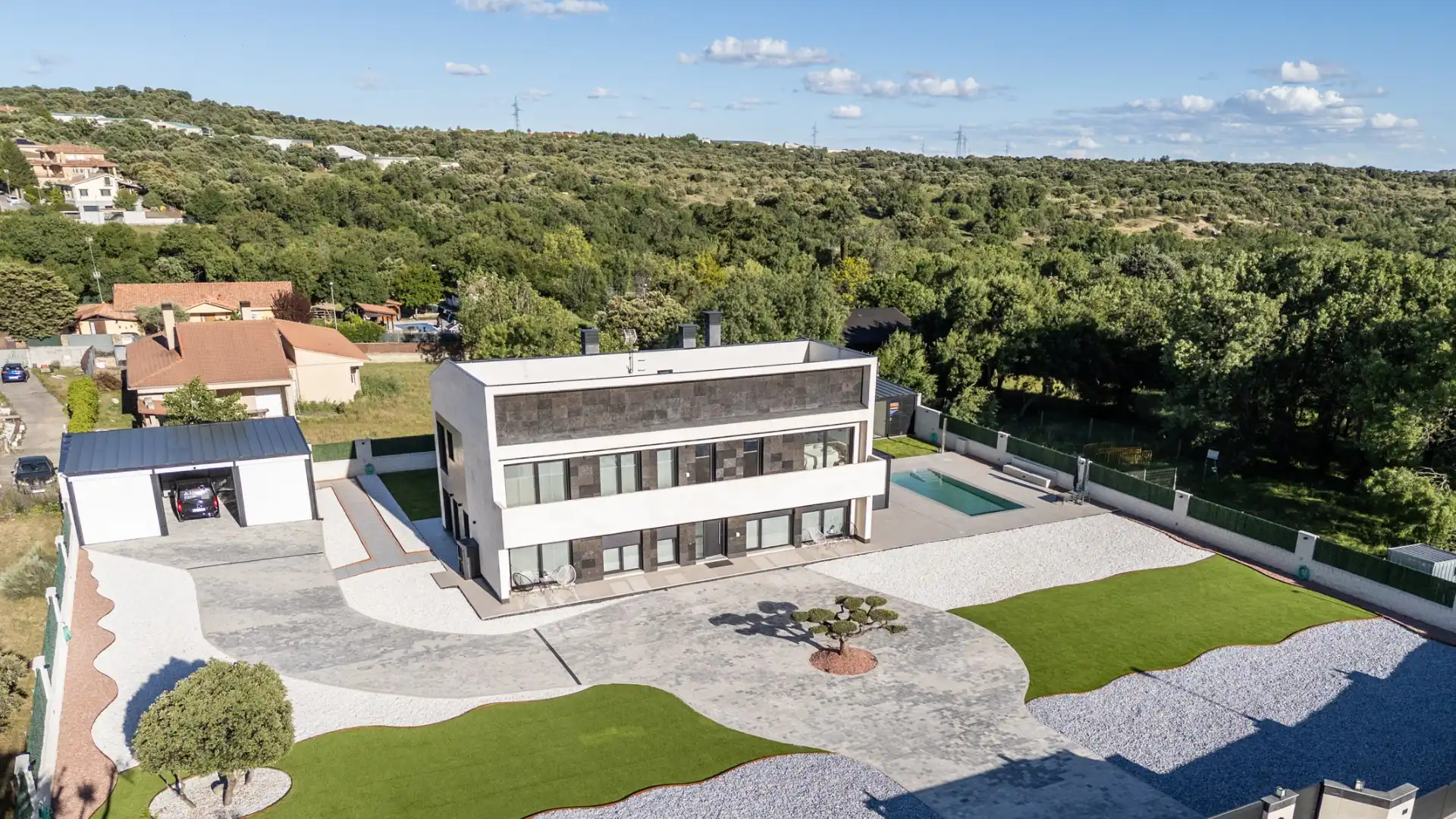 Exterior view of Houses for sale in Colmenarejo  with Air Conditioner, Heating and Private garden