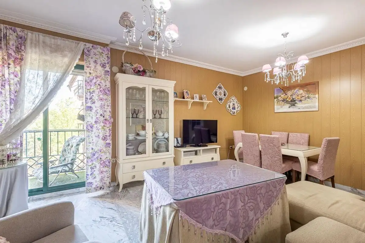 Dining room of Flat for sale in Granada  with Air Conditioner and Terrace