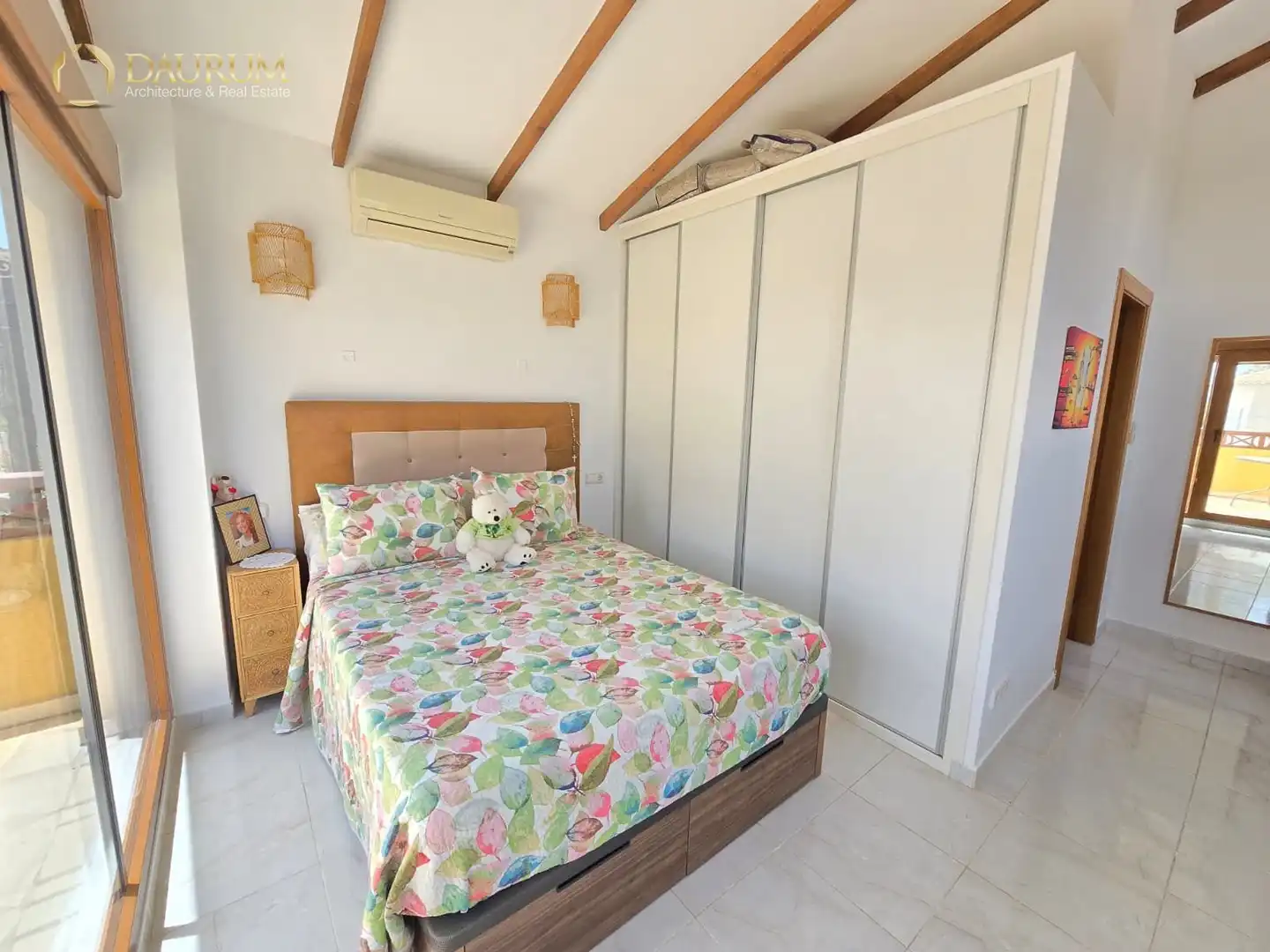 Casa aparellada amb piscina en venda a OROVAL, imagen 21