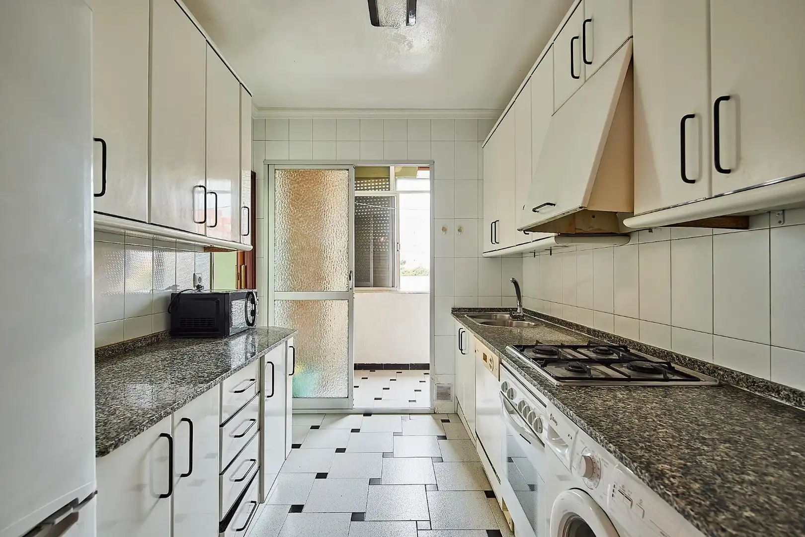 Kitchen of Flat for sale in Cádiz
