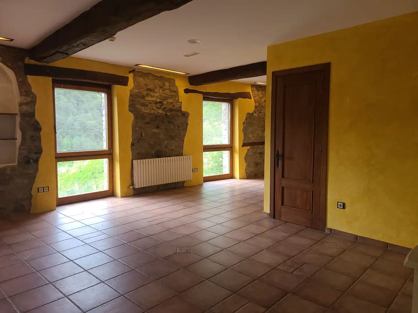 Casa rústica amb jardí en venda a olot, imagen 60
