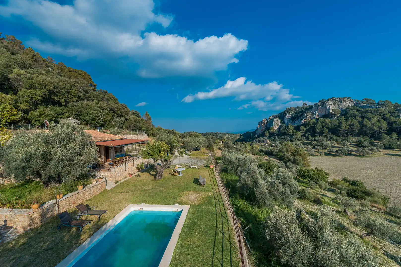 Casa rústica amb piscina en venda a Mancor de la Vall, imagen 2