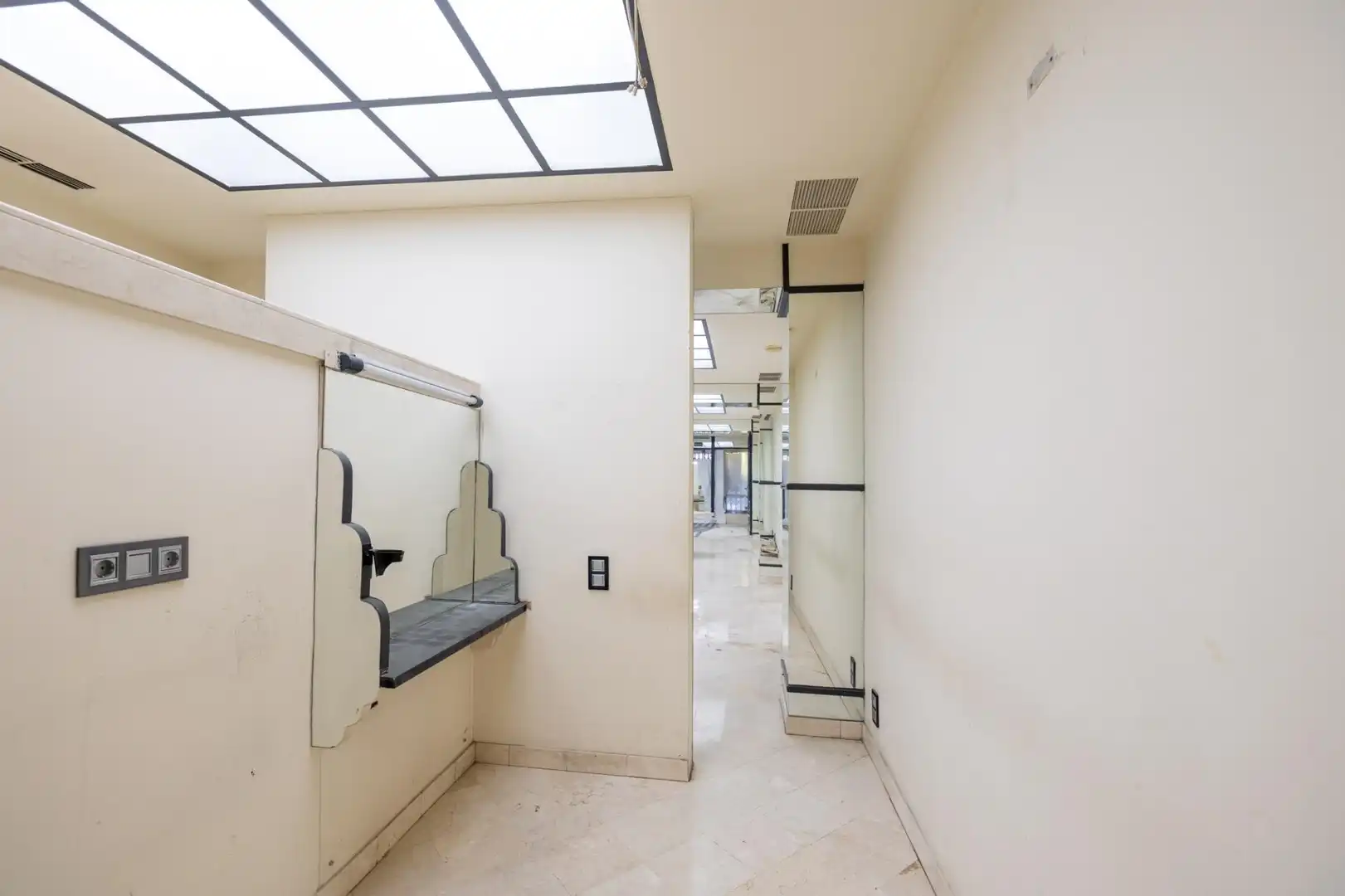 Business premises for sale in Calle Sarabia 5, imagen 18