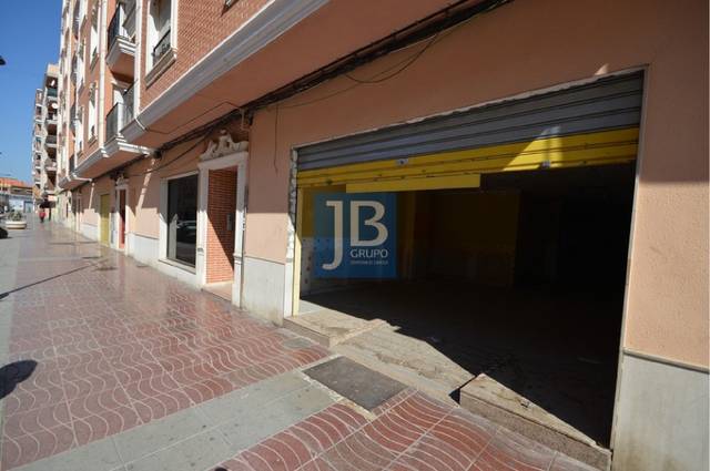 Local comercial en Alquiler en Canals