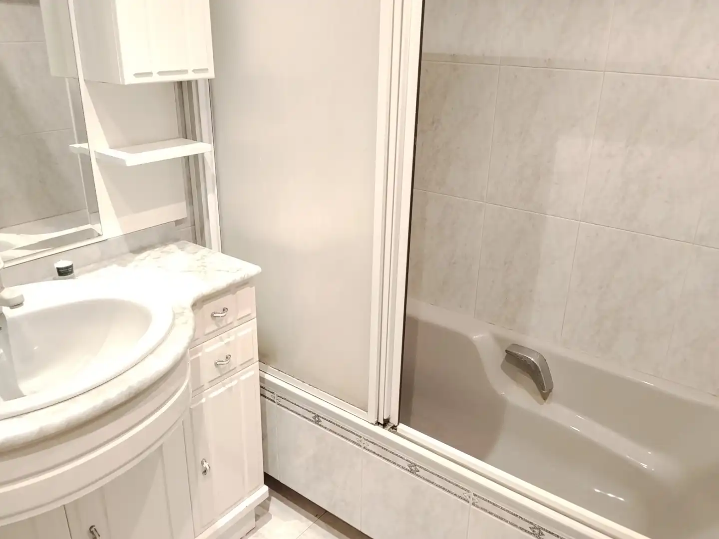 Baño de Piso en venta en Ordizia con Calefacción, Amueblado y Balcón