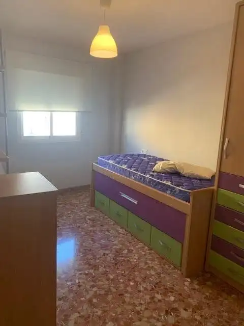Dormitori de Pis de lloguer en Las Gabias