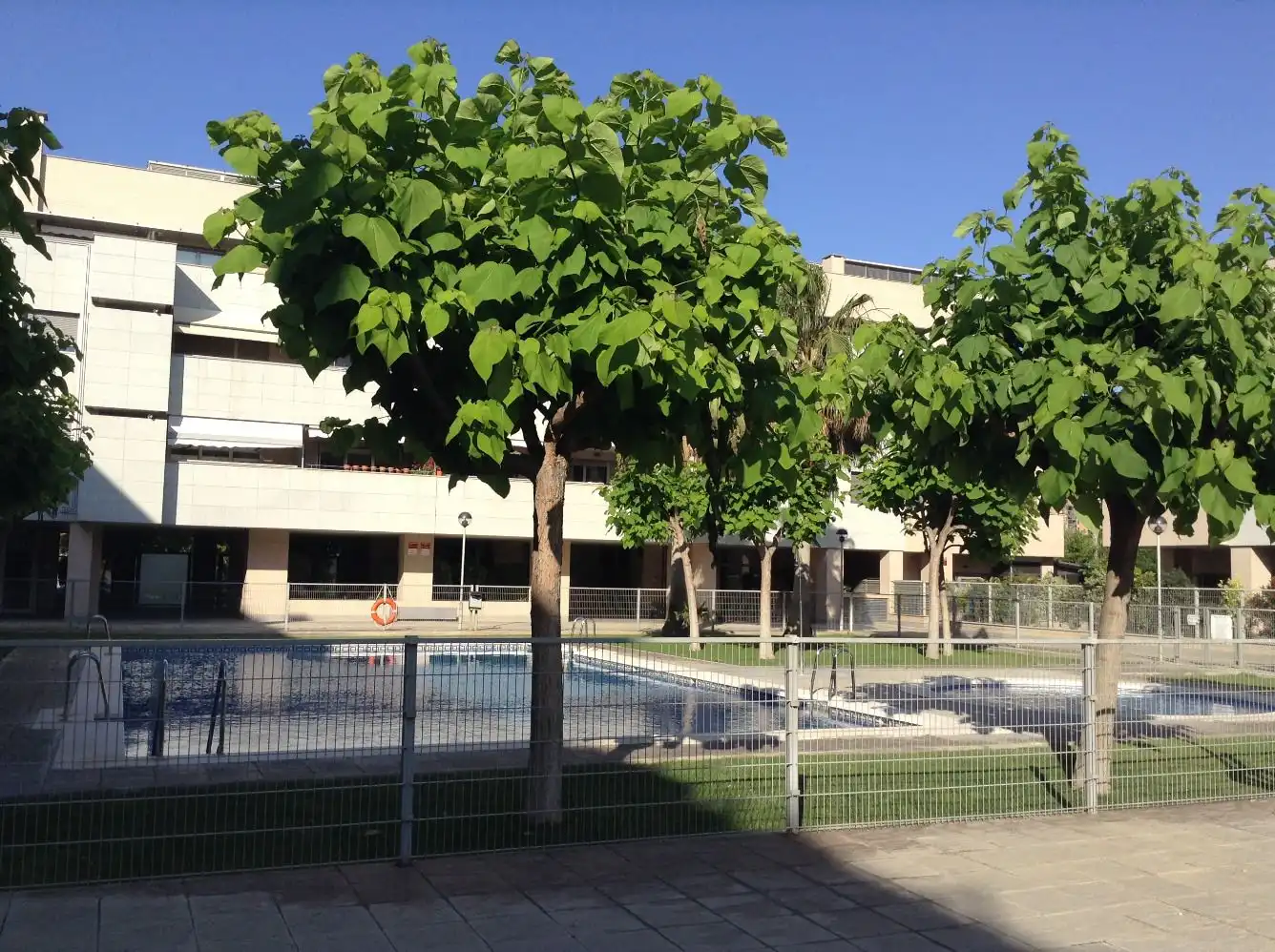 Piscina de Pis de lloguer en Valencia amb Aire condicionat, Calefacció i Jardí privat