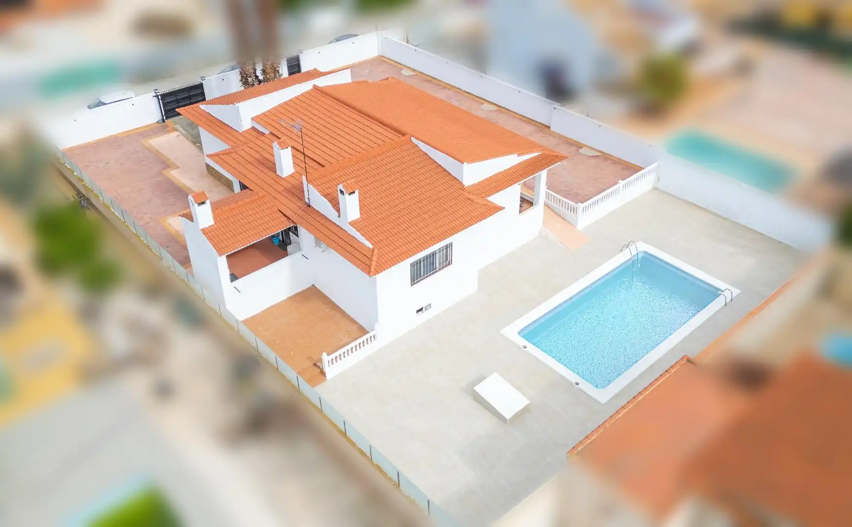 Chalet con piscina en venta en Cieza, imagen 2