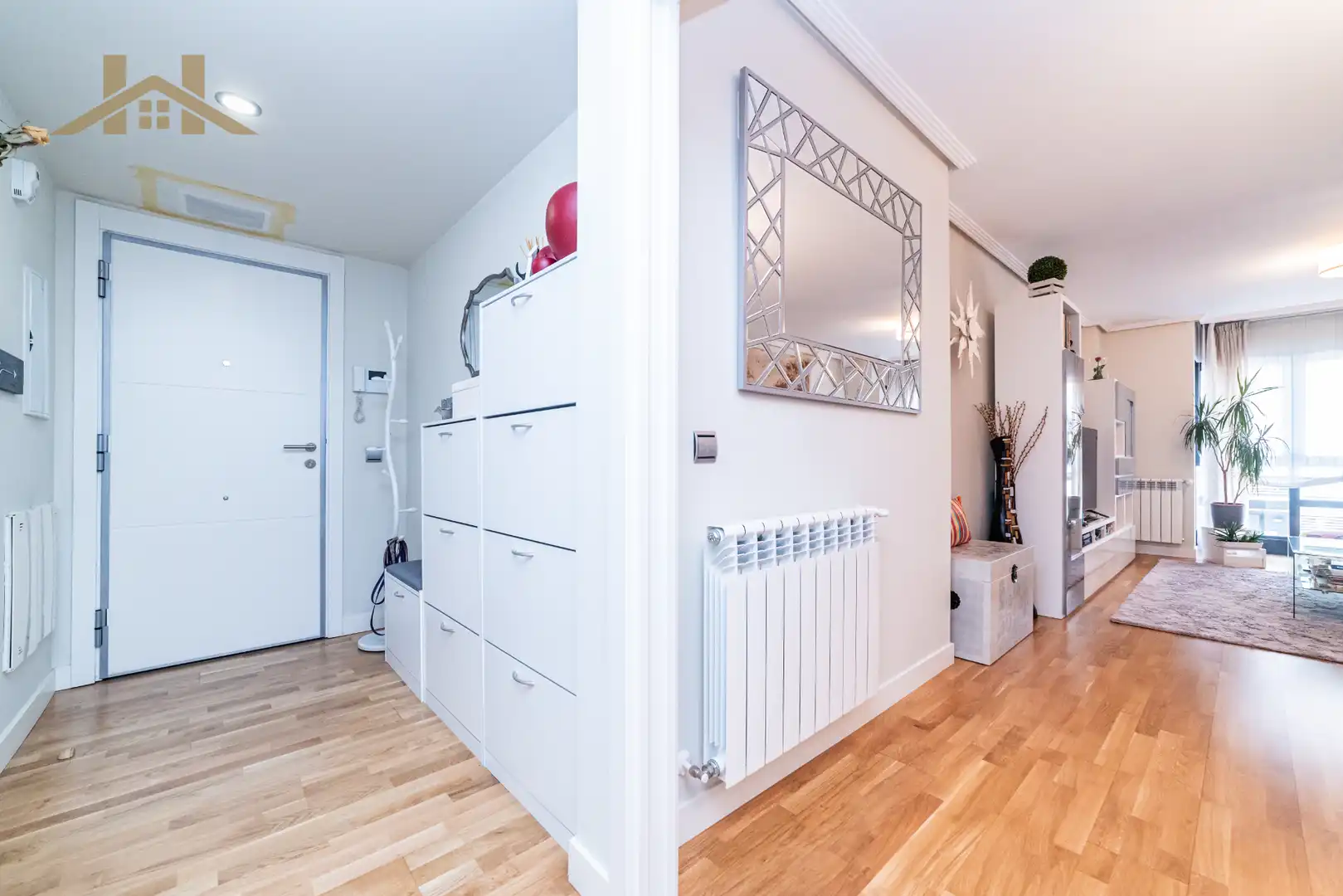 Flat for sale in Madrid  with Air Conditioner, Heating and Storage room
