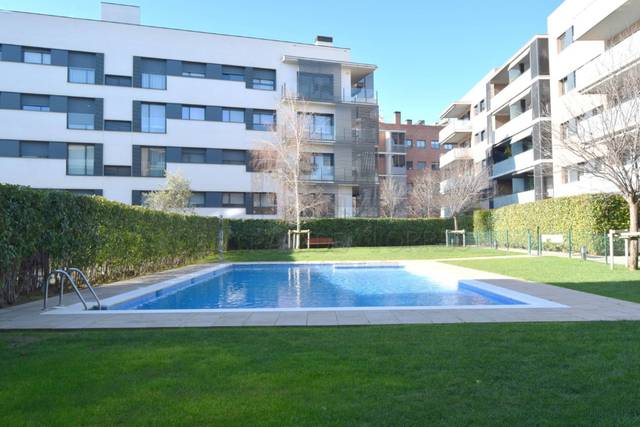 Planta baja en Venta en Turó de Can Mates