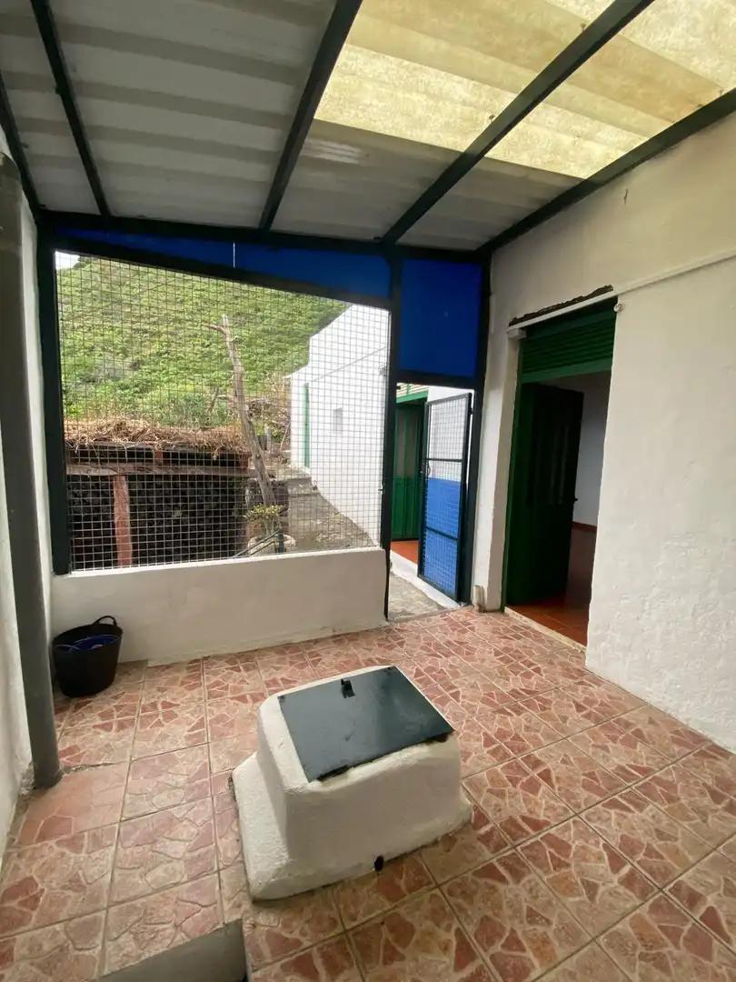 Casa o xalet en venda en Frontera amb Jardí privat