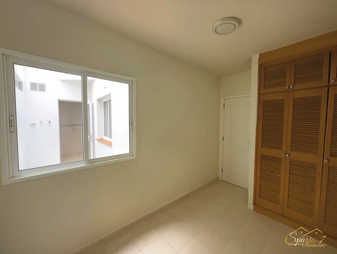 Piso en venta en Los Realejos con Balcón y Alarma