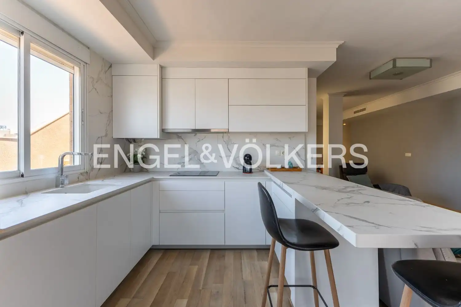 Kitchen of Attic for rent in Sagunto / Sagunt  with Air Conditioner, Heating and Terrace