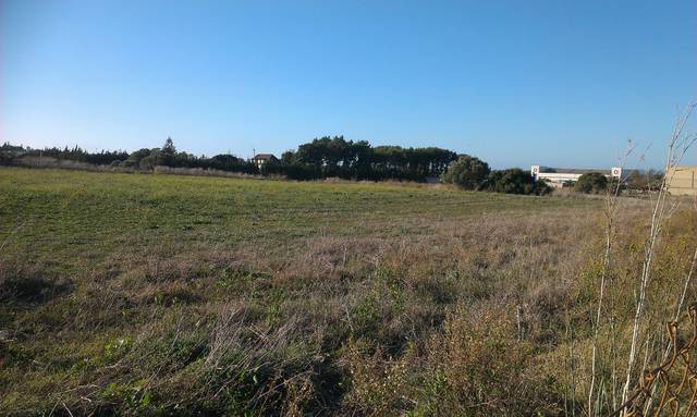 Terreno en Venta en Carretera Sevilla-Brenes en Valdezorras - El Gordillo