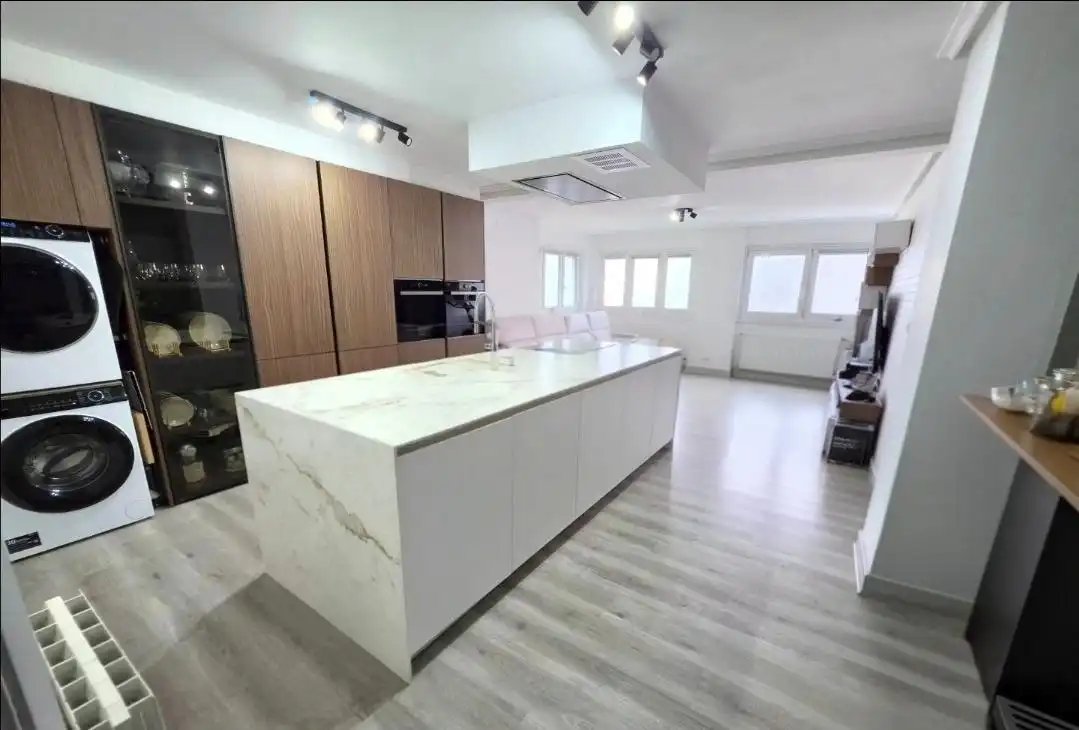 Cocina de Piso en venta en Basauri  con Calefacción, Parquet y Amueblado