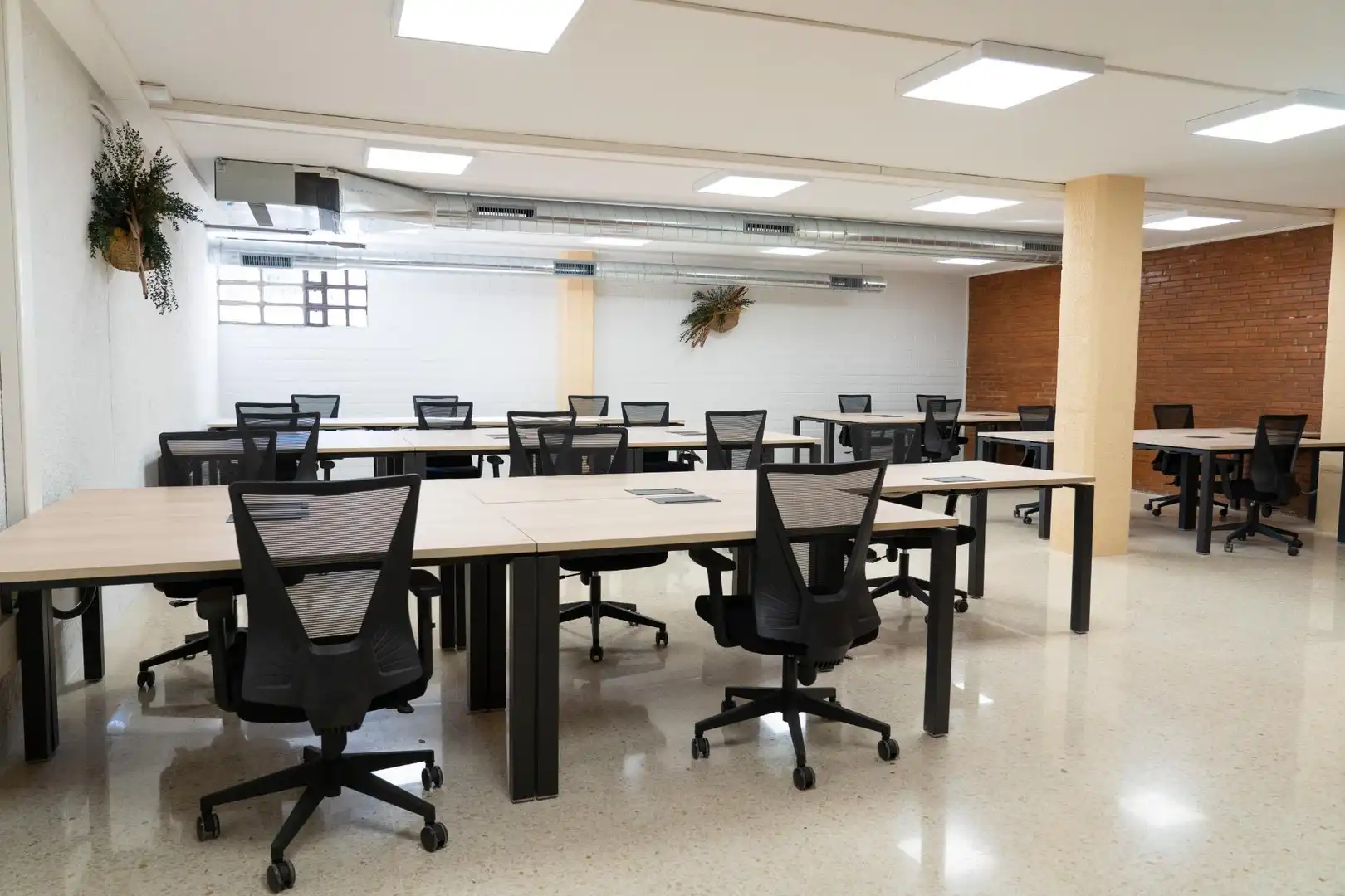 Ufficio in affitto a Centre