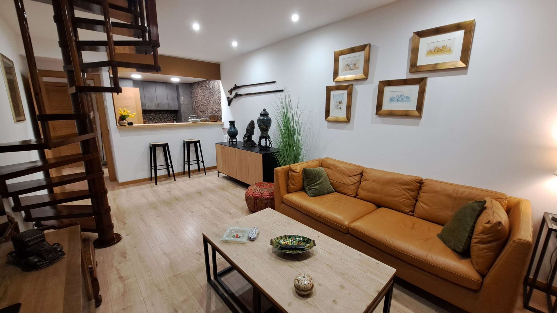 Flat for sale in  Zaragoza Capital  with Air Conditioner, Heating and Terrace