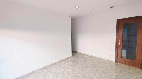 Photo 4 of Flat to rent in La Prosperitat, Barcelona