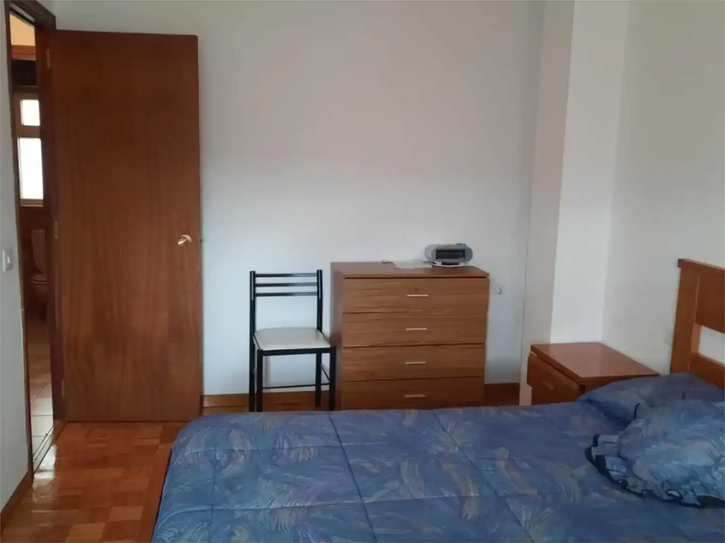 Dormitori de Pis en venda en Ponferrada amb Parquet, Traster i Moblat