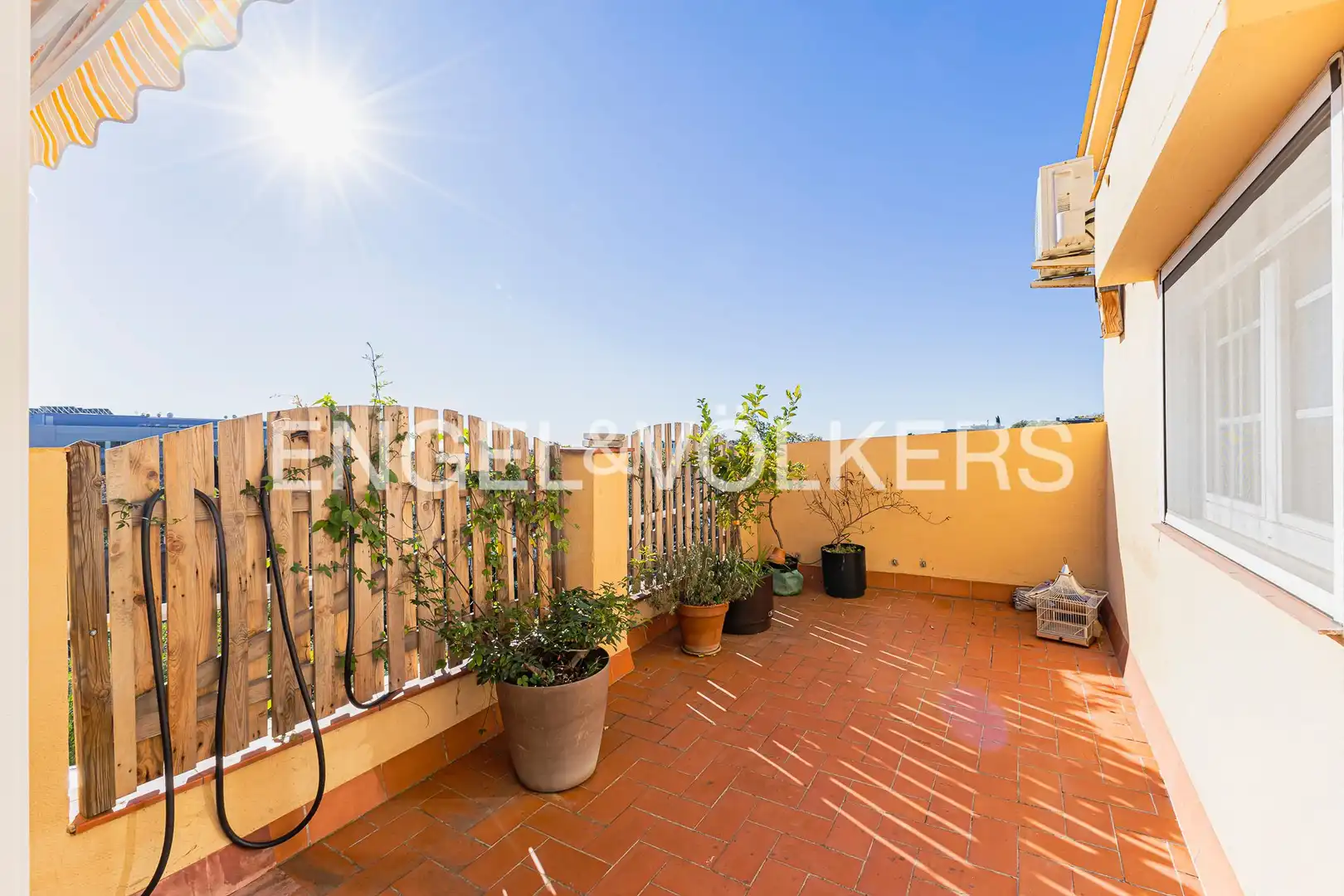Terrace of Duplexes for sale in Barcelona  with Air Conditioner, Heating and Private garden