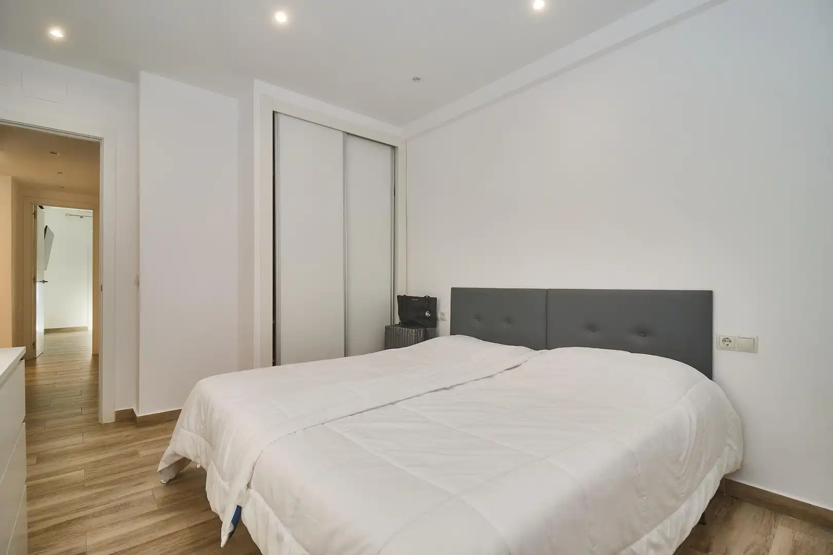 Apartament amb terrassa en venda a Puerto Deportivo, imagen 10