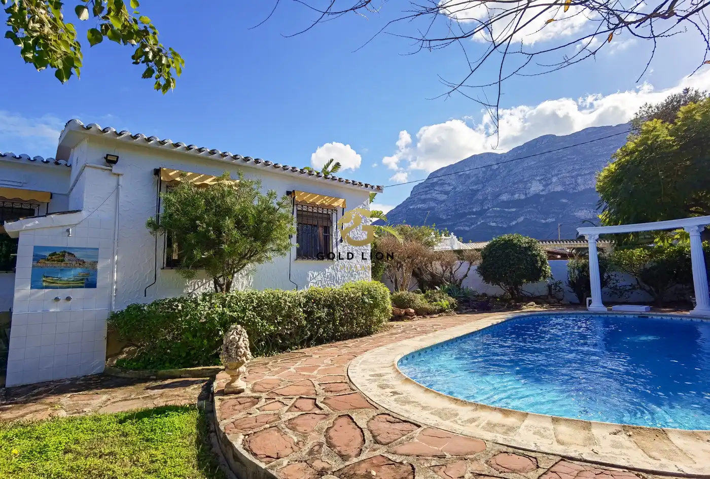 Exterior view of Houses for sale in Dénia  with Air Conditioner, Heating and Private garden