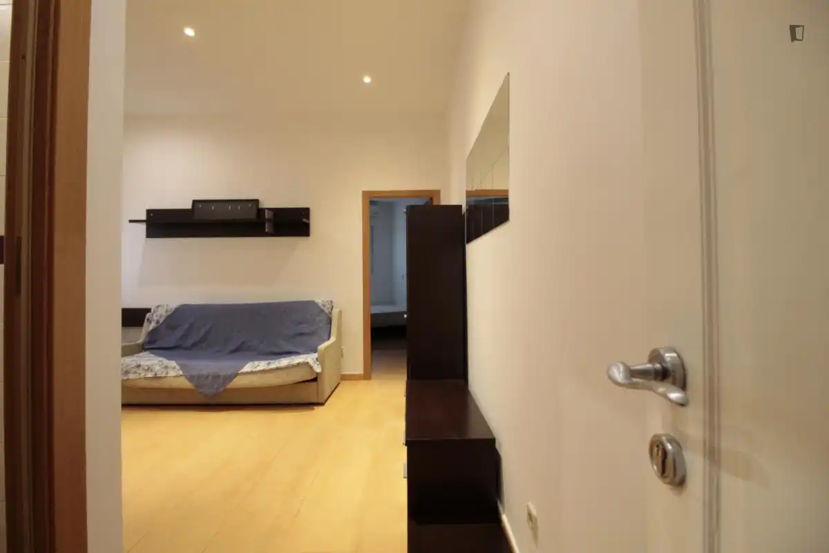 Apartamento de alquiler en Sol