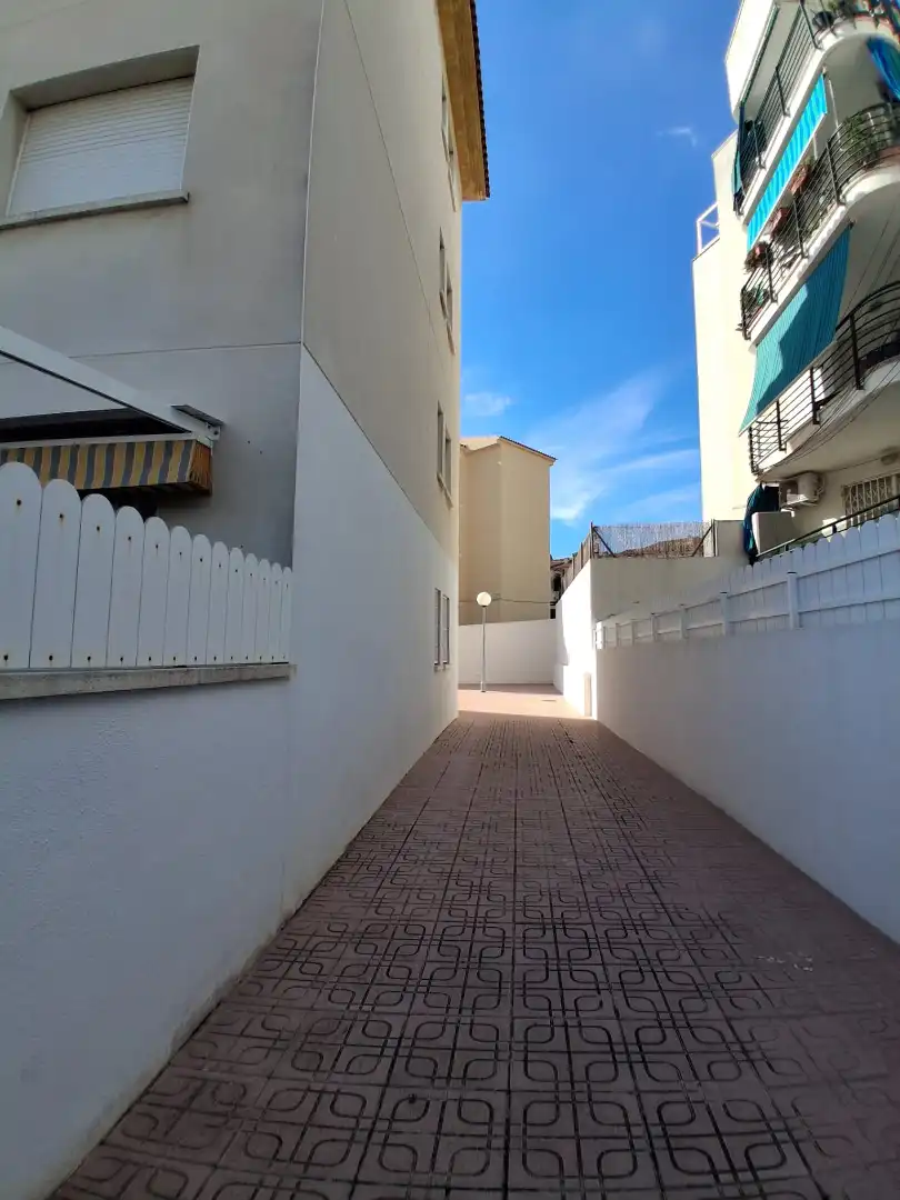 Vista exterior de Apartamento en venta en El Vendrell con Terraza y Piscina comunitaria