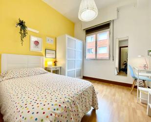 Bedroom of Flat to share in Bilbao   with Air Conditioner and Terrace