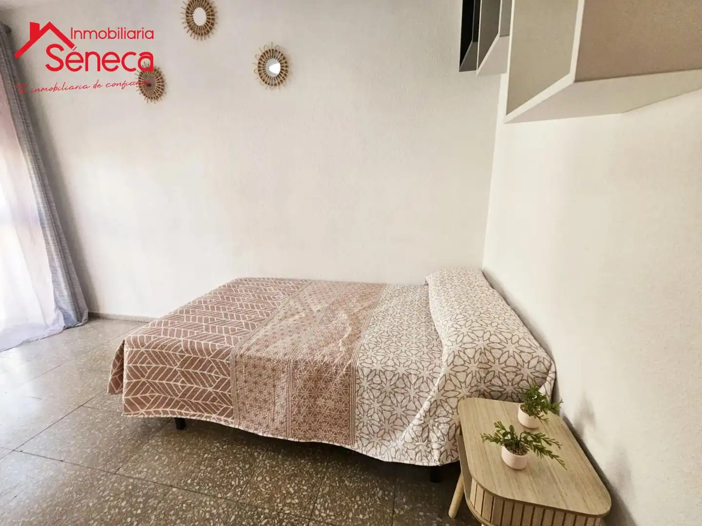 Habitación de Piso de alquiler en Córdoba con Terraza y Amueblado