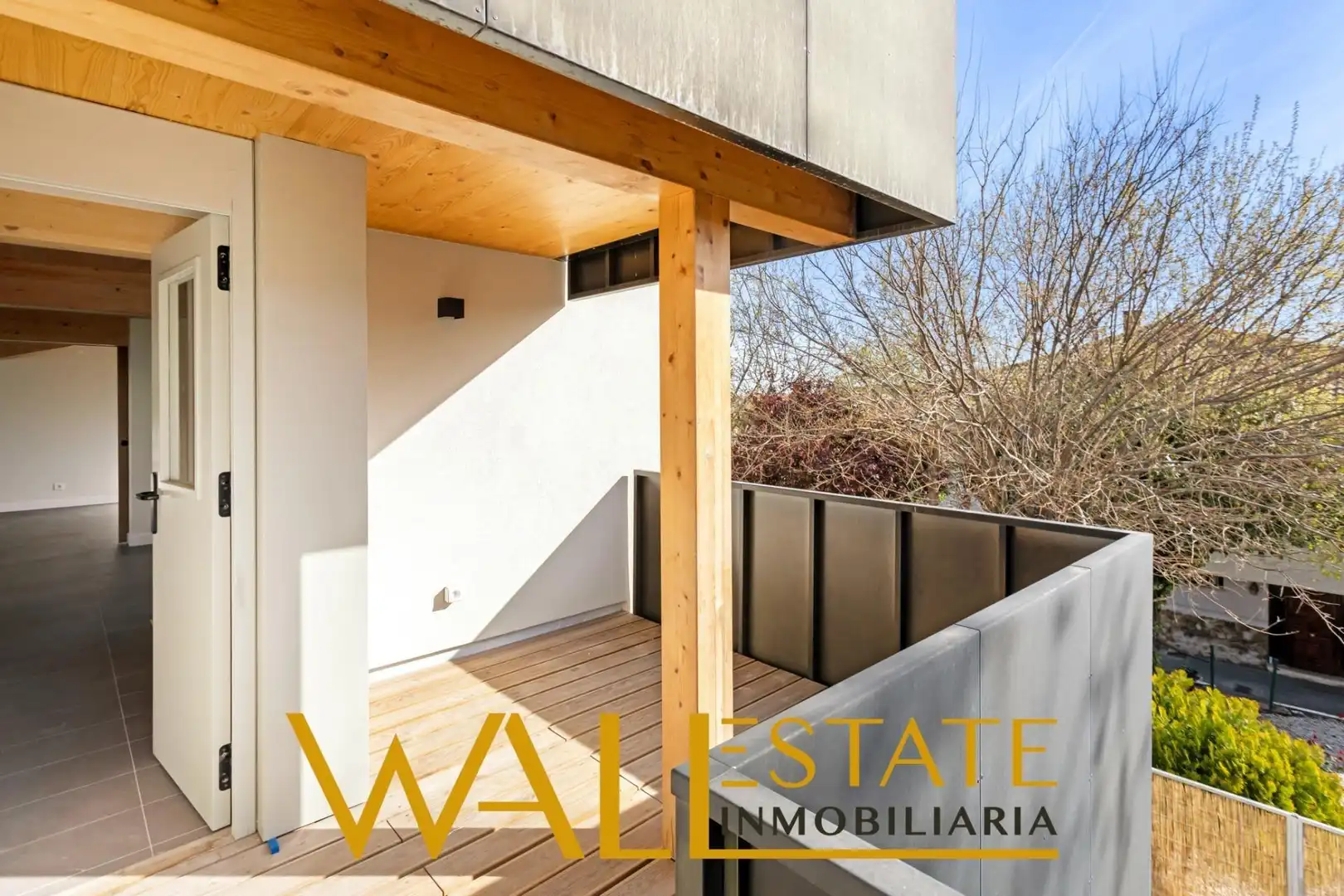 Terrassa de Casa o xalet en venda en Madrid amb Calefacció, Jardí privat i Terrassa