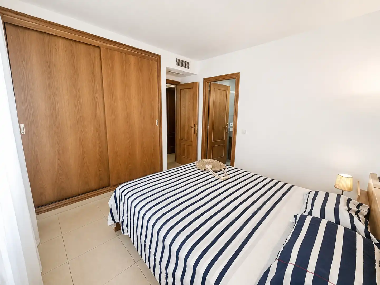 Bedroom of Attic for sale in  Palma de Mallorca  with Air Conditioner, Terrace and Storage room