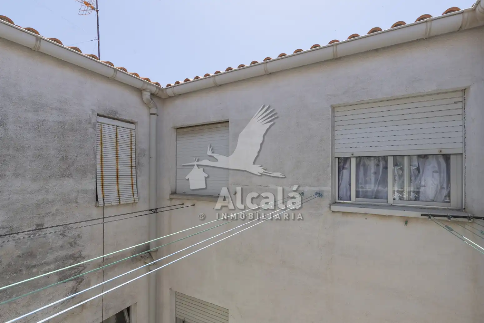 Außenansicht von Wohnung zum Verkauf in Ocaña mit Heizung, Privatgarten und Terrasse