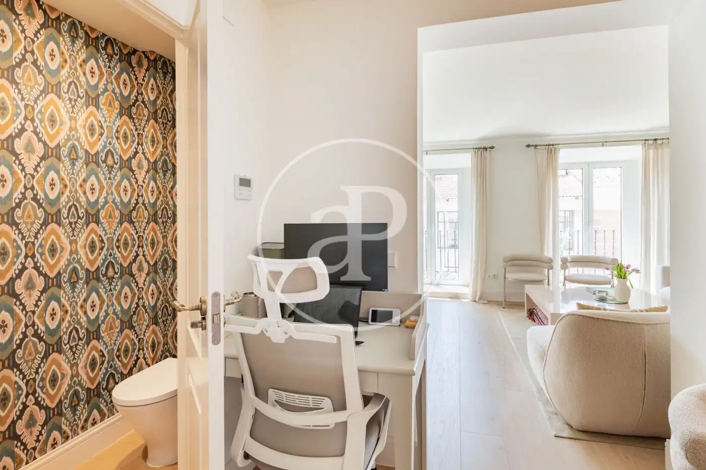 Bedroom of Flat for sale in Madrid  with Air Conditioner, Heating and Storage room