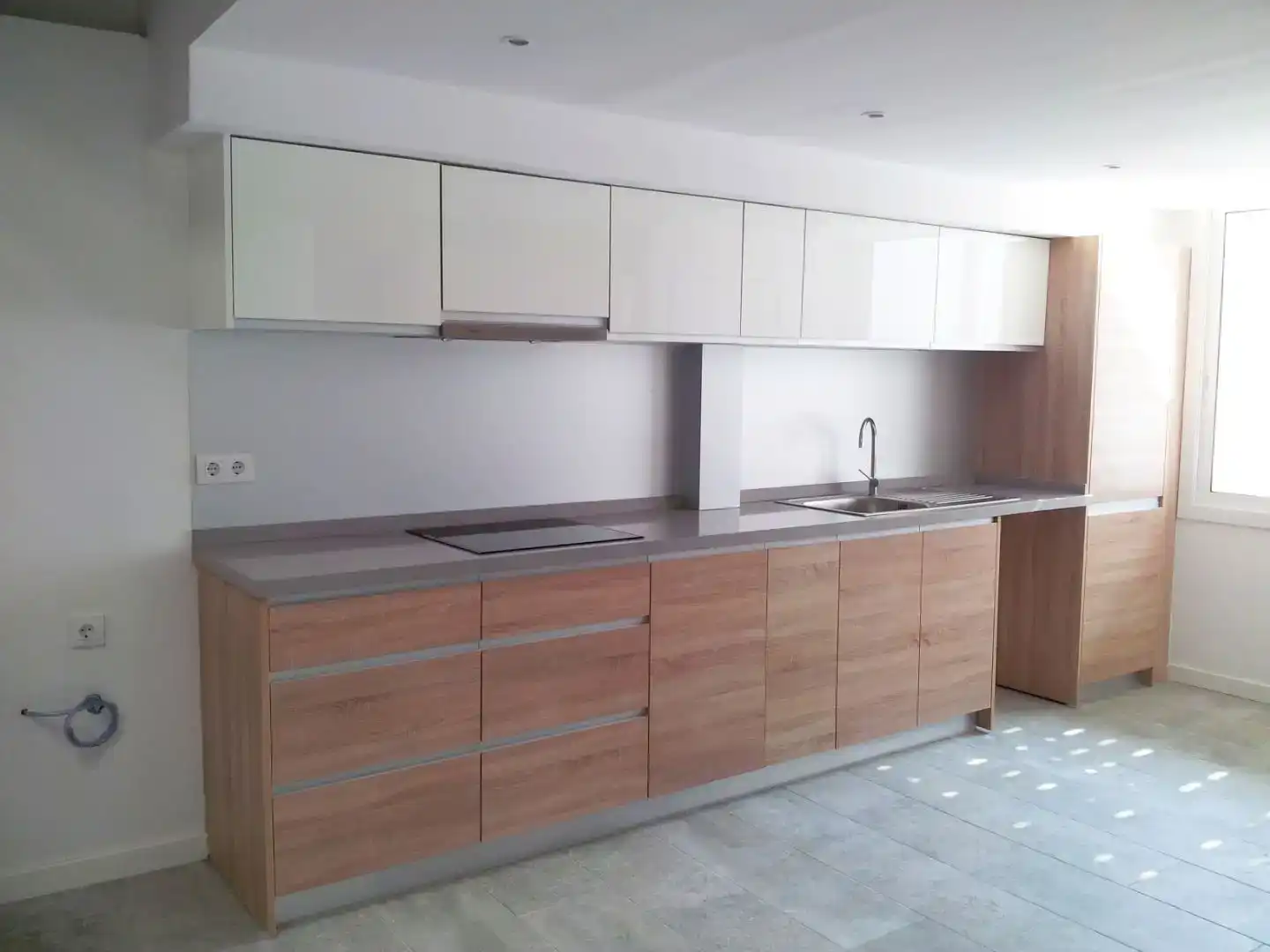 Cocina de Dúplex de alquiler en Mataró con Aire acondicionado, Parquet y Balcón