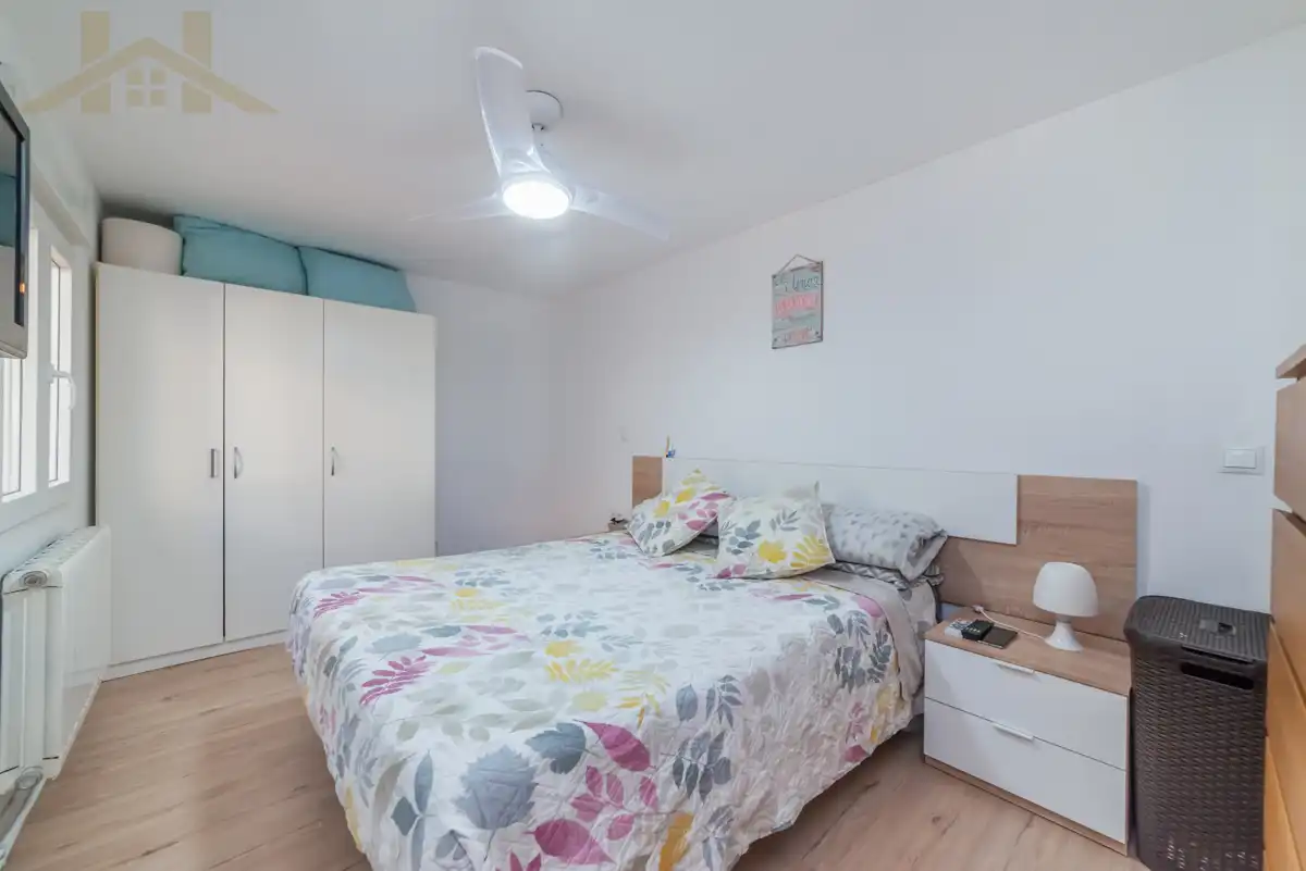 Schlafzimmer von Erdgeschoss zum Verkauf in Ciempozuelos mit Klimaanlage, Heizung und Terrasse
