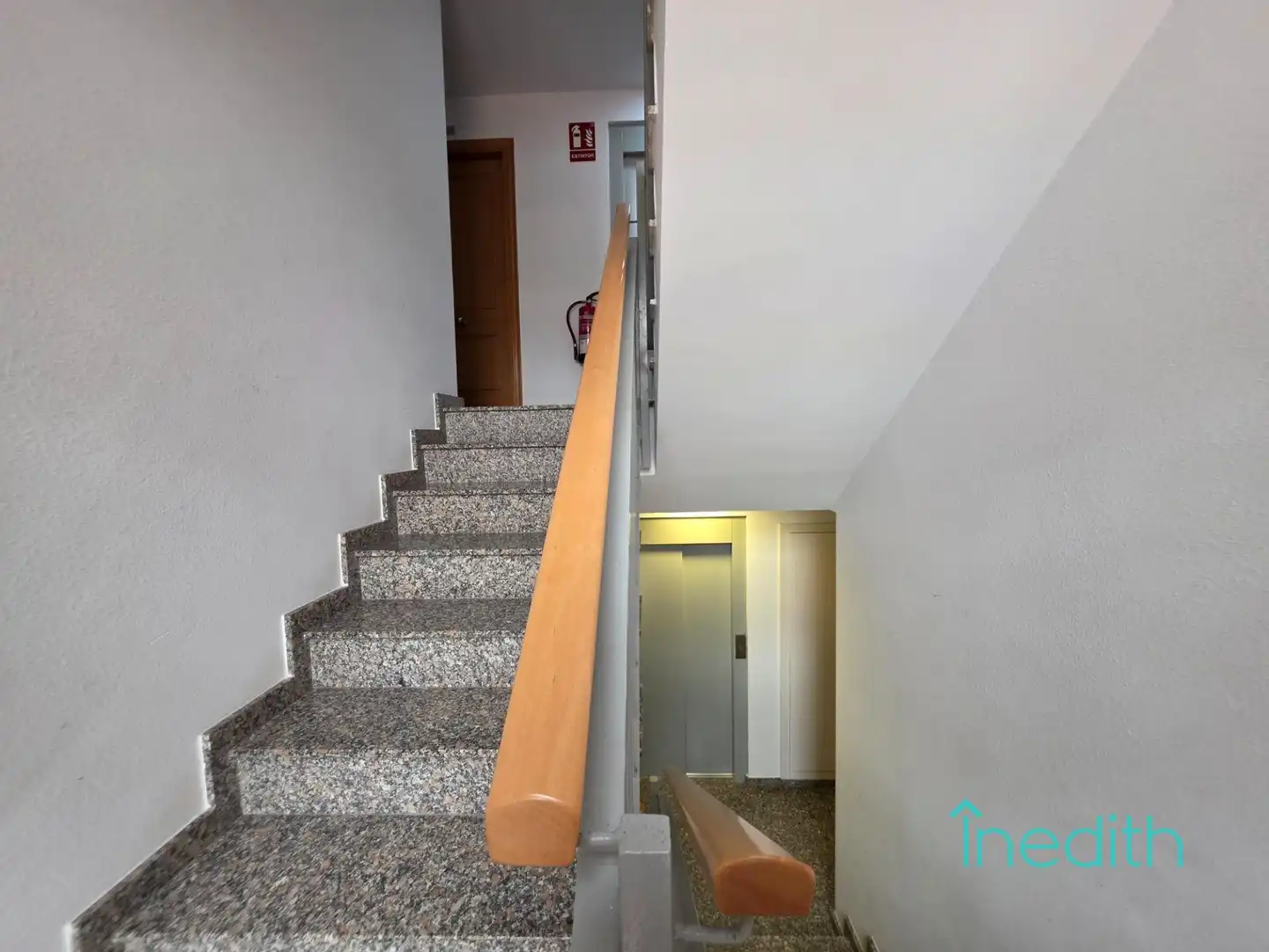 Wohnung zum Verkauf in Cubelles mit Klimaanlage, Heizung und Terrasse